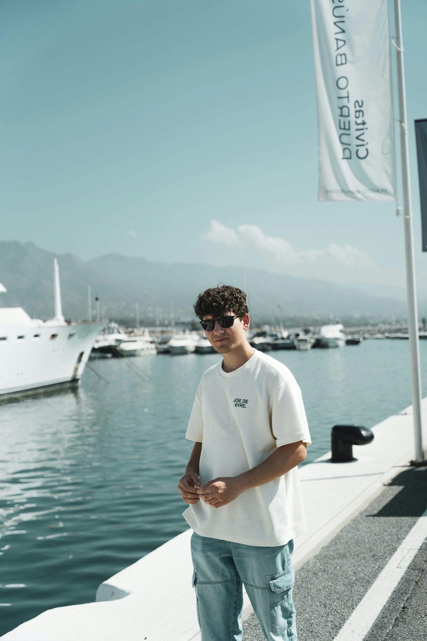 sebastian-romero-Bu49_IS0U5A-unsplash (1)